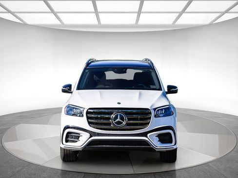 New 2026 Mercedes-Benz GLS 450 4MATIC image 6
