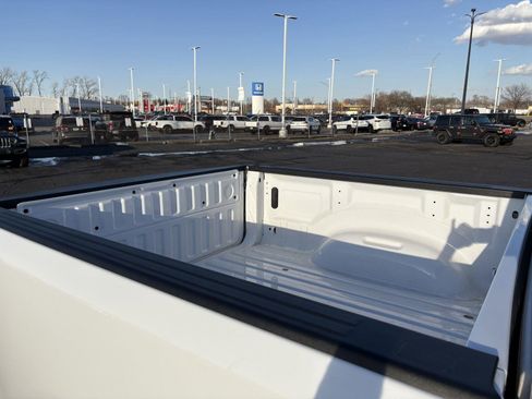 Used 2023 RAM 1500 Big Horn image 13