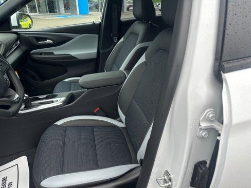 New 2025 Buick Envista Preferred w/ Convenience I Package image 13