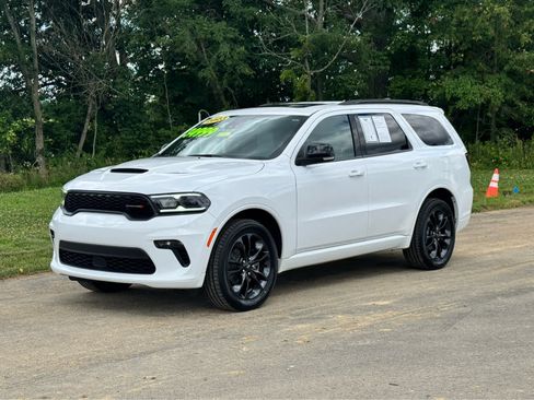 Used 2023 Dodge Durango GT AWD/4WD image 3