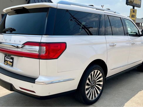 Used 2019 Lincoln Navigator L Reserve image 7