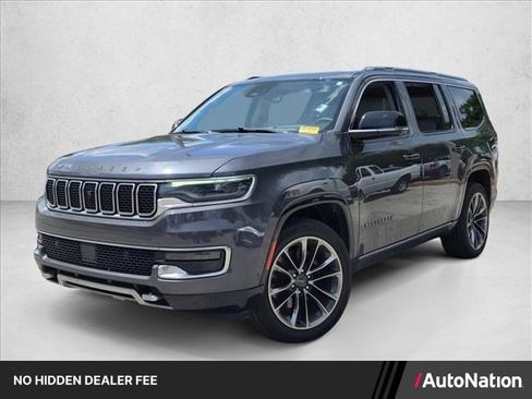 Used 2023 Jeep Wagoneer Series III w/ Premium Group I AWD/4WD image 1