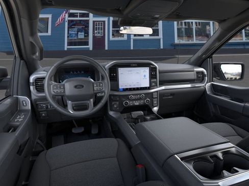 Used 2026 Ford F150 XLT w/ XLT Black Appearance Package AWD/4WD image 9