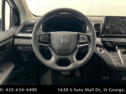 Used 2026 Honda Odyssey EX-L image 12