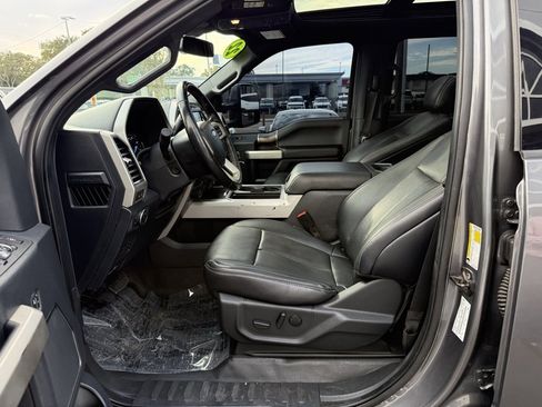 Used 2022 Ford F350 Lariat w/ Lariat Ultimate Package image 17