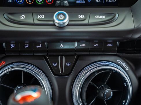Used 2019 Chevrolet Camaro SS RWD image 29