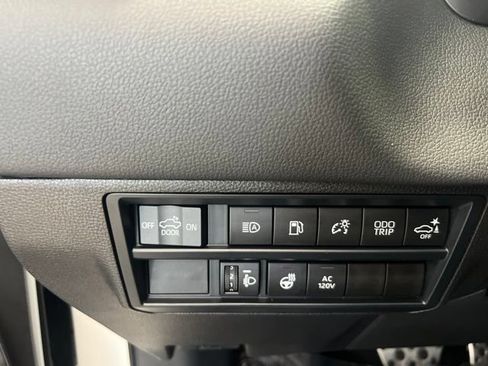 Used 2025 Toyota Tundra Limited w/ TRD Off-Road Package AWD/4WD image 15