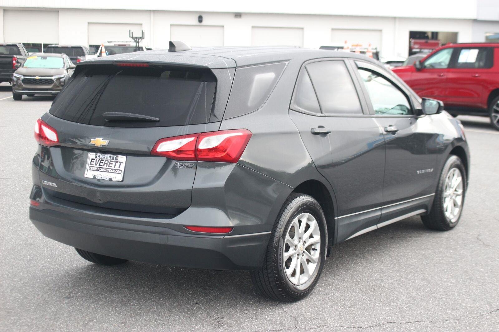 Used 2021 Chevrolet Equinox LS w/ LS Convenience Package FWD image 7