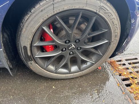 Used 2021 Tesla Model 3 Performance image 4