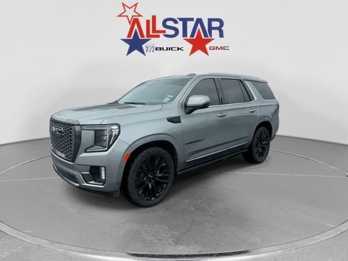 Used 2023 GMC Yukon Denali Ultimate AWD/4WD image 3