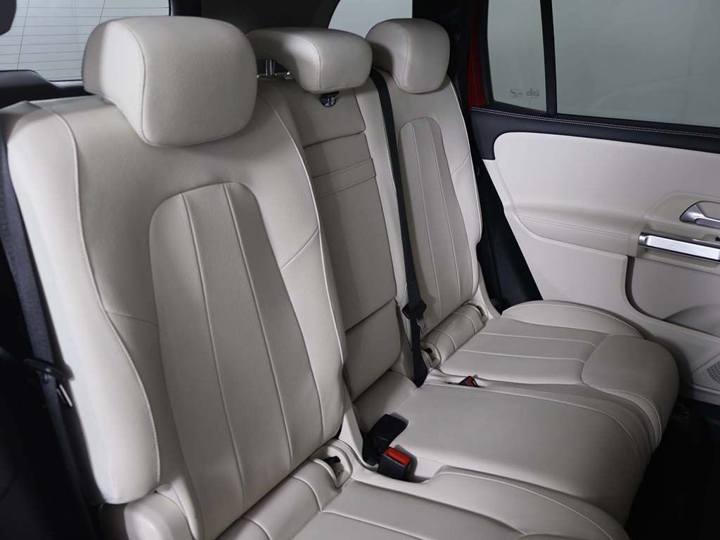 Used 2022 Mercedes-Benz GLB 250 4MATIC image 27