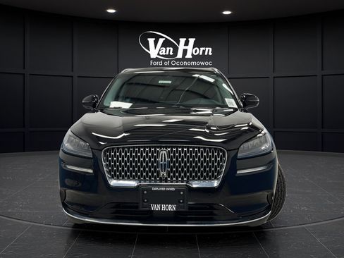 Used 2022 Lincoln Corsair Reserve w/ Equipment Group 201A AWD/4WD image 2