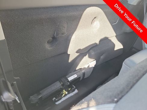 Used 2024 Ford F150 XL RWD image 19