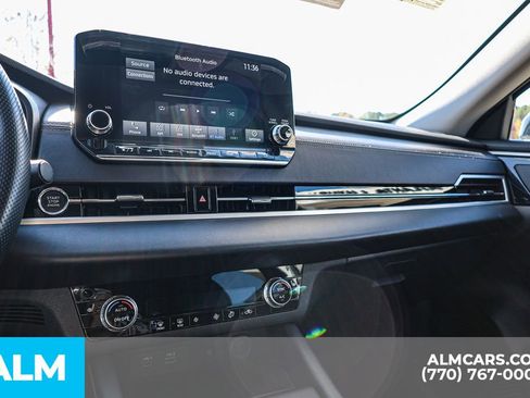 Used 2024 Mitsubishi Outlander SE image 45