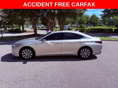 Used 2021 Lexus ES 350 w/ Premium Package FWD image 4