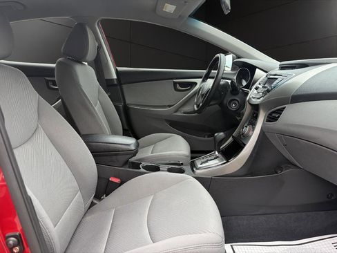 Used 2013 Hyundai Elantra GLS w/ Preferred Pkg FWD image 17