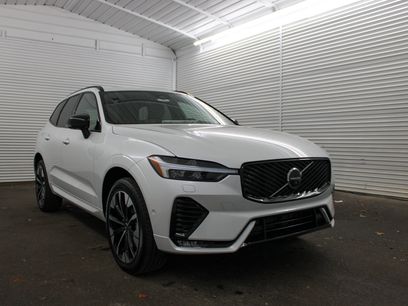 New 2026 Volvo XC60 B5 Plus w/ Protection Package Premier