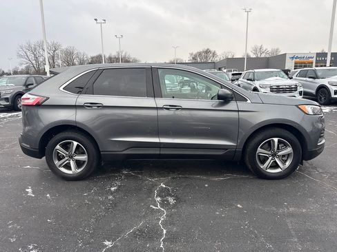 Used 2024 Ford Edge SEL w/ Convenience Package image 6