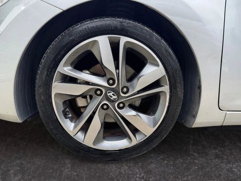Used 2014 Hyundai Elantra Limited FWD image 14