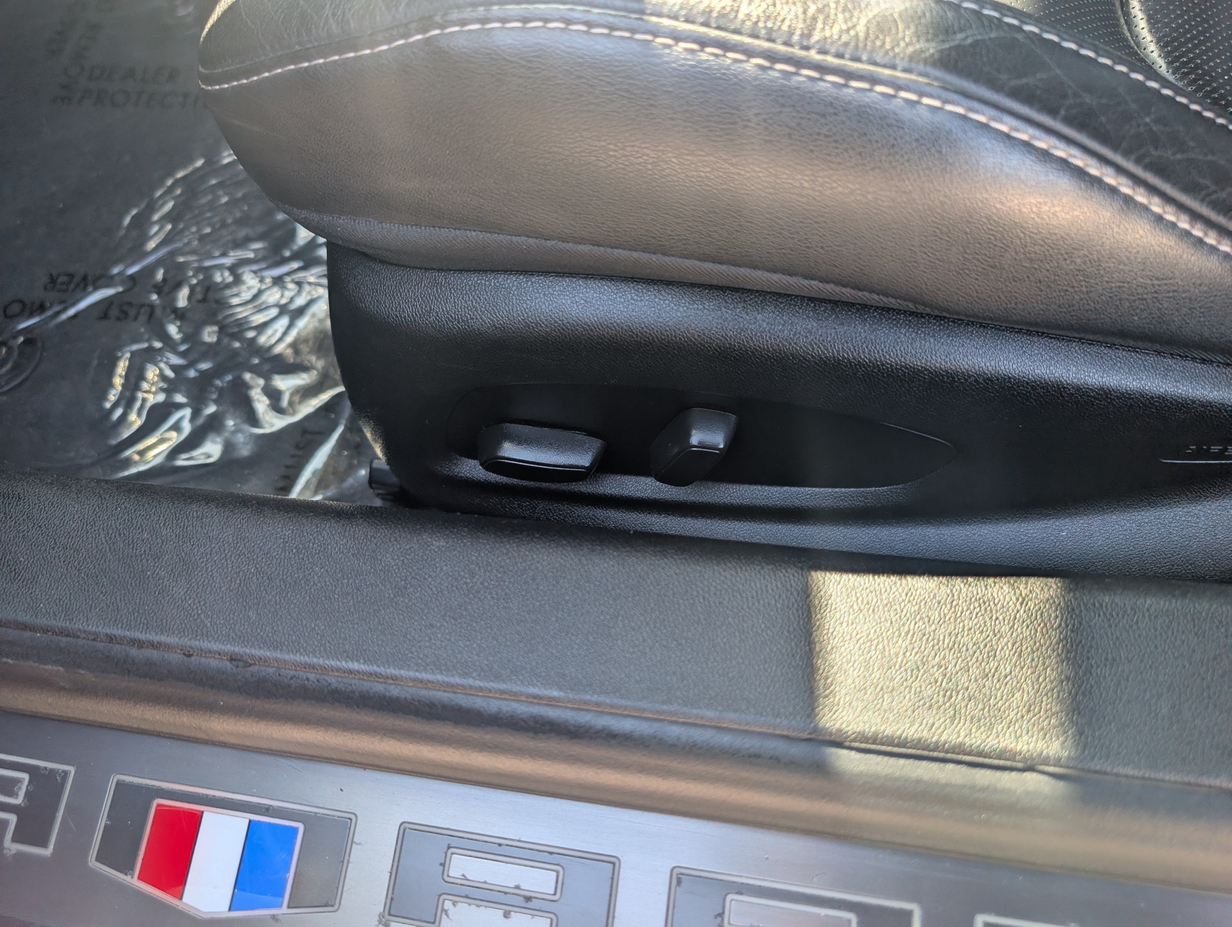 Used 2020 Chevrolet Camaro SS RWD image 23