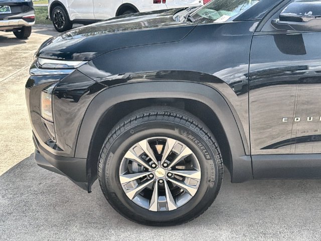 Certified 2026 Chevrolet Equinox LT w/ Convenience Package II AWD/4WD image 32