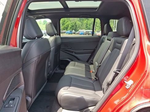 New 2026 Jeep Cherokee Limited AWD/4WD image 7