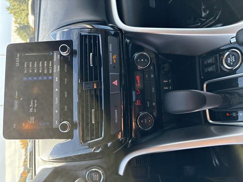 Used 2024 Mitsubishi Eclipse Cross LE image 14