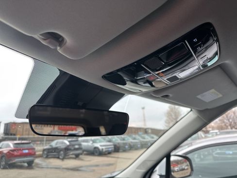 Used 2025 Hyundai Santa Fe SE AWD/4WD image 65
