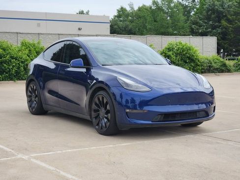 Used 2022 Tesla Model Y Performance AWD/4WD image 3