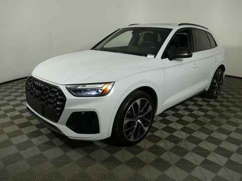 Used 2024 Audi SQ5 Premium Plus AWD/4WD image 7