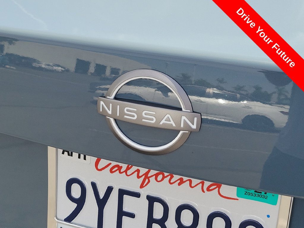 Used 2025 Nissan Sentra SV w/ SV Premium Package FWD image 29