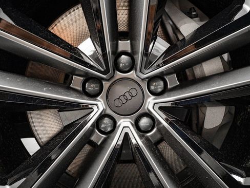 New 2026 Audi Q7 3.0T Premium Plus image 8