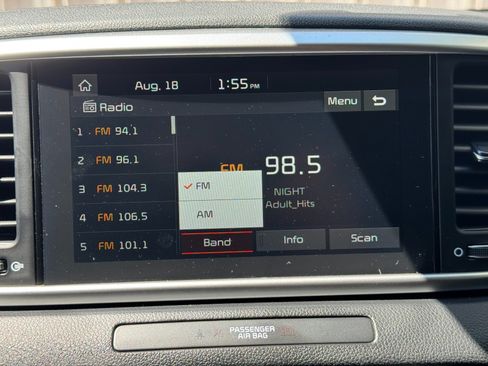 Used 2022 Kia Sportage LX FWD image 23