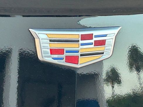 Used 2023 Cadillac CT4 V w/ Technology Package RWD image 21
