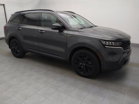 Used 2021 Kia Sorento S w/ Panoramic Sunroof Package image 11