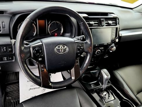 Certified 2024 Toyota 4Runner TRD Off-Road Premium w/ Moonroof Package AWD/4WD image 23