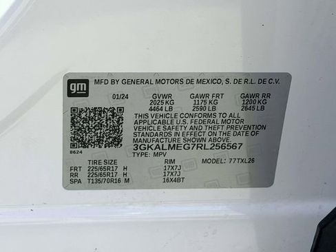 Used 2024 GMC Terrain SLE FWD image 25