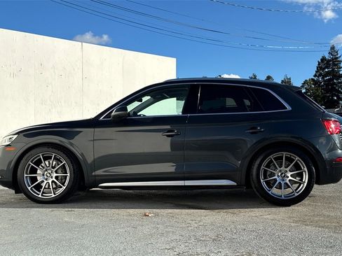 Used 2018 Audi Q5 2.0T w/ Premium Plus Package image 7
