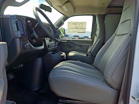 New 2026 Chevrolet Express 2500 w/ Driver Convenience Package RWD image 9