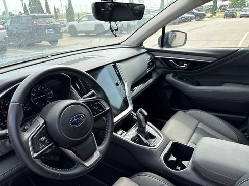 Used 2022 Subaru Outback Onyx Edition XT AWD/4WD image 4