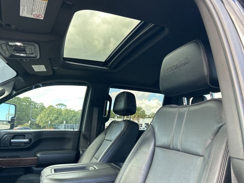 Used 2021 Chevrolet Silverado 2500 High Country w/ Z71 Off-Road Package image 57