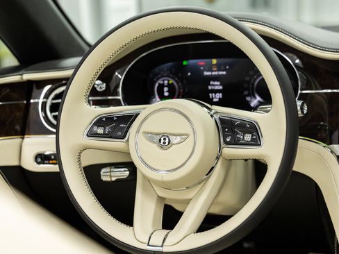 New 2026 Bentley Continental GTC AWD/4WD image 45