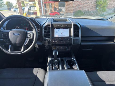 Used 2019 Ford F150 XLT w/ Equipment Group 302A Luxury image 15