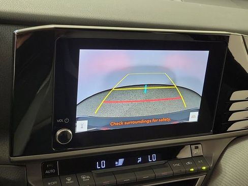 Used 2026 Toyota Camry SE FWD image 29