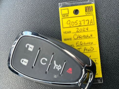 Certified 2024 Chevrolet Equinox LT AWD/4WD image 23