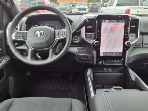 Used 2025 RAM 2500 Big Horn image 15