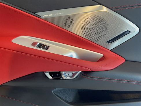 Used 2023 Chevrolet Corvette Stingray w/ Z51 Performance Package image 19