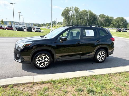 Certified 2023 Subaru Forester Premium w/ Popular Package #2 AWD/4WD image 4