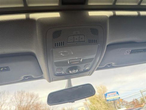 Used 2016 Audi A4 2.0T Premium image 35