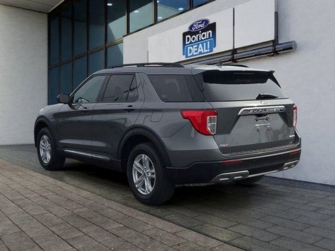 Certified 2023 Ford Explorer XLT w/ Equipment Group 202A AWD/4WD image 5